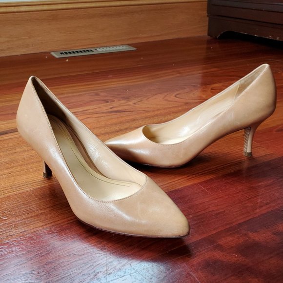Cole Haan Beige Leather Heels Size 6B - Picture 12 of 16